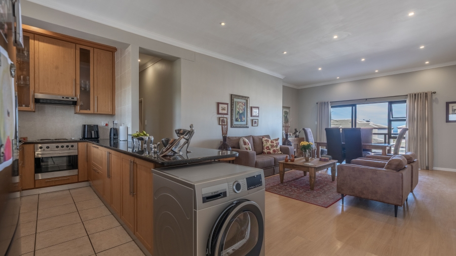 To Let 2 Bedroom Property for Rent in Big Bay Western Cape